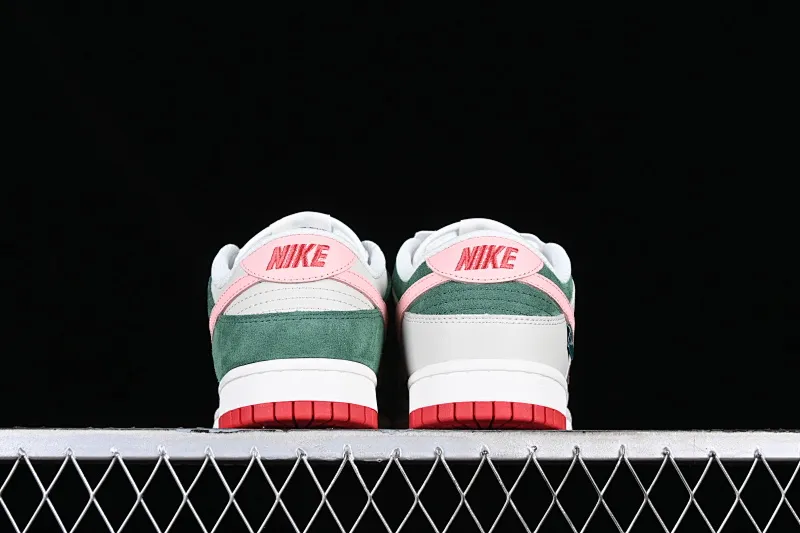 All categories Nk SB Dunk series Nk SB Dunk Low low-top sneakers F version Nk Dunk Low "All Petals United" Sonorous Rose SB low-top casual sneakers FN8923-061